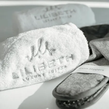 Lilibeth Luxury - Marina D'arechi Bed & Breakfast *