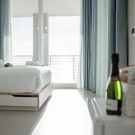 Lilibeth Luxury - Marina D'arechi Bed & Breakfast