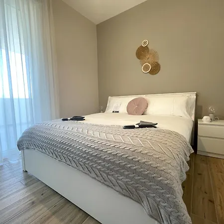 Lilibeth Luxury - Marina D'arechi Bed & Breakfast *