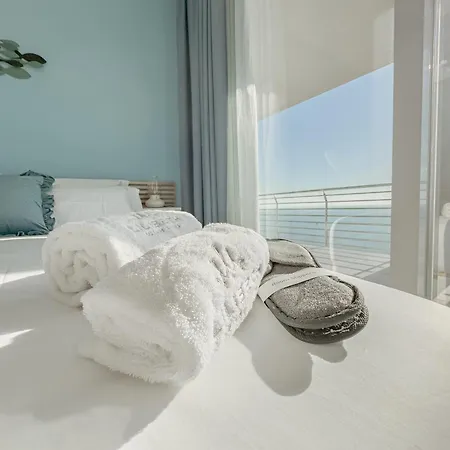 Lilibeth Luxury - Marina D'arechi Salerno
