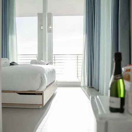 Lilibeth Luxury - Marina D'arechi Bed & Breakfast *
