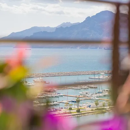 Bed & Breakfast Lilibeth Luxury - Marina D'arechi