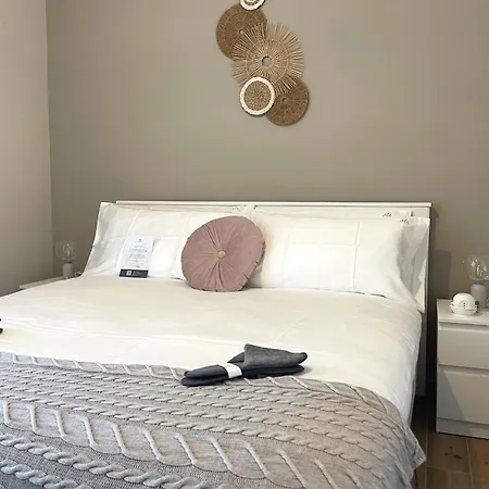 Lilibeth Luxury - Marina D'arechi 4*