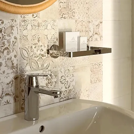 Lilibeth Luxury - Marina D'arechi 4* Salerno