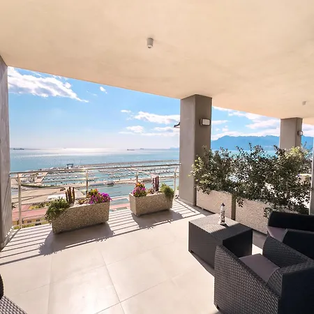 Bed & Breakfast Lilibeth Luxury - Marina D'arechi 4*