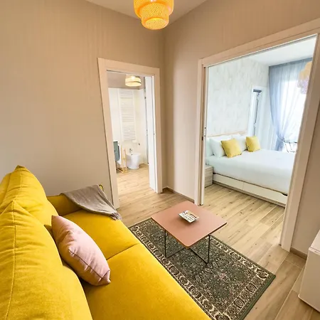 Lilibeth Luxury - Marina D'arechi 4*